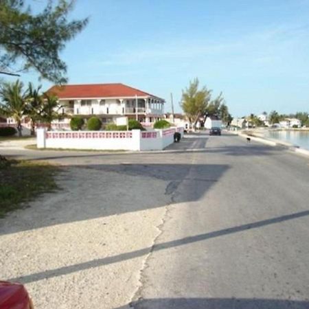 Buttonwood Reserve By Eleuthera Vacation Rentals Governor's Harbour Buitenkant foto